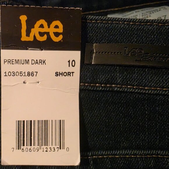 LEE Relaxed Fit NWT Est 1889 Women's 10 Short Premium Dark Jeans Denim Stretch - Picture 5 of 6